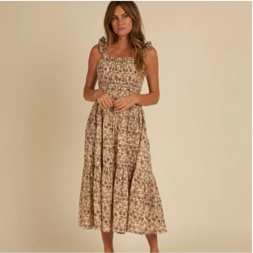 Rylee and Cru Tenley dress in bloom